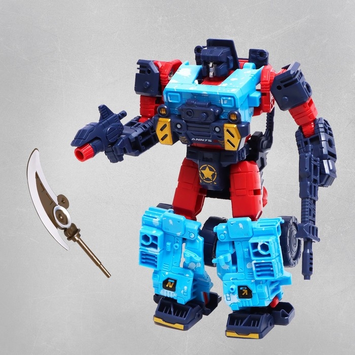 Робот &laquo;Военный внедорожник&raquo;, трансформируется, цвет МИКС