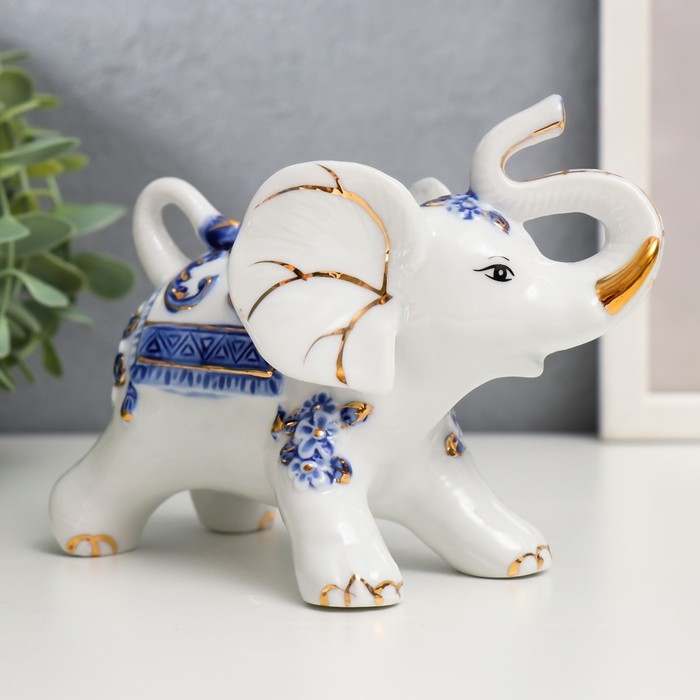 Сувенир керамика Сувенир керамика "Слоны с синей росписью" набор 7 шт h= 11 см 31,5х23,5 см
