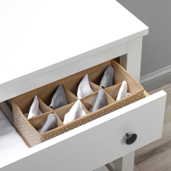 Органайзер для хранения белья Доляна Points, 8 ячеек, 28&times;14&times;10 см, цвет бежевый