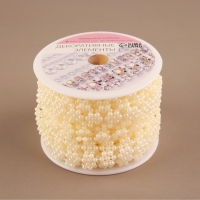 Жемчуг на нитях, плоский, 10 мм, 9 &plusmn; 1 м, цвет молочный