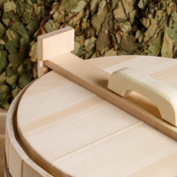 Кадка-бочка для засолки из липы, 25 л, нержавеющий обруч, с крышкой, "Добропаровъ" Кадка-бочка для засолки из липы, 25 л, нержавеющий обруч, с крышкой, "Добропаровъ"