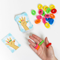 Настольная игра &laquo;Тянучки на ручки&raquo;, 30 карт, 36 резинок, 5+