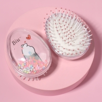 Расчёска - шейкер «Лапки», 5,5 × 9 см, цвет нежно - розовый Расчёска - шейкер «Лапки», 5,5 × 9 см, цвет нежно - розовый