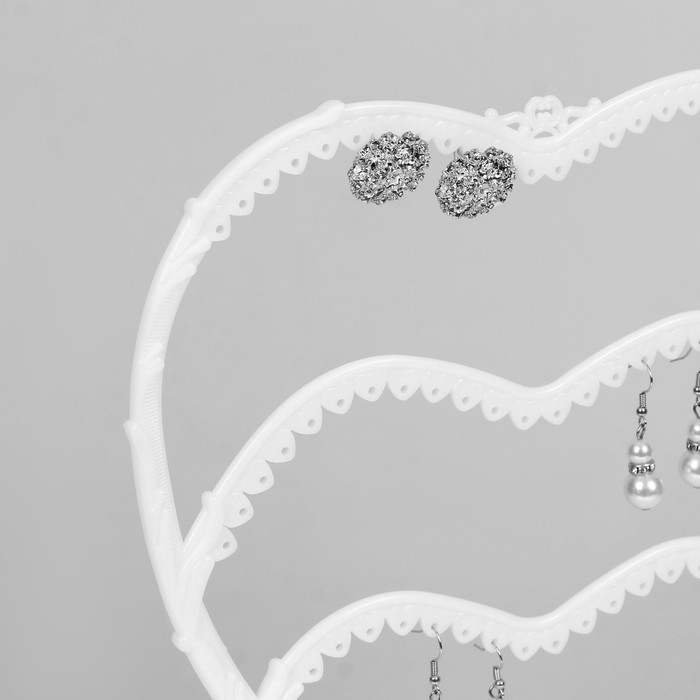 Подставка для украшений «Сердце», 31 место, 13,5×24×30 см, цвет белый Подставка для украшений «Сердце», 31 место, 13,5×24×30 см, цвет белый