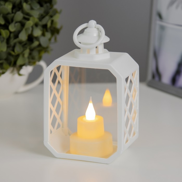 Ночник Ночник "Фонарь малый" LED от батареек 3хLR44 белый 9,5х6,5х15,5 см