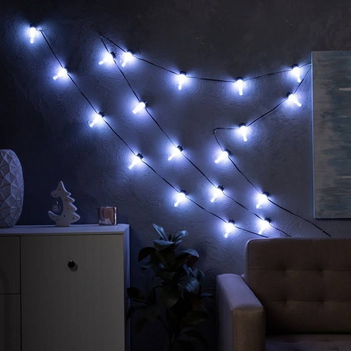 Умная гирлянда &laquo;Нить&raquo; 6 м с насадками &laquo;Лампочки&raquo;, IP20, тёмная нить, 20 LED, свечение RGB, USB