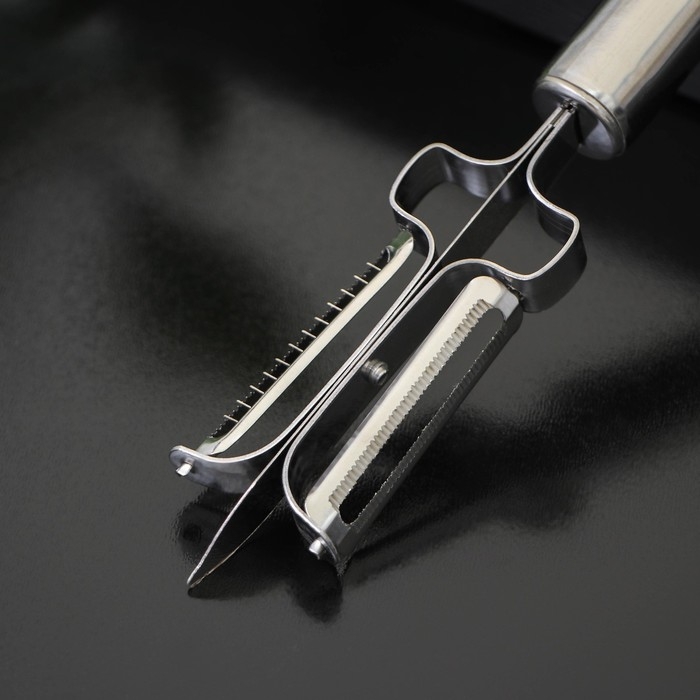 Овощечистка Доляна &laquo;Металлик&raquo;, двухсторонняя, 20,5 см, цвет серебристый