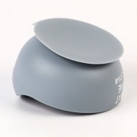 Тарелка детская на присоске и столовые приборы M&B, силикон, серый