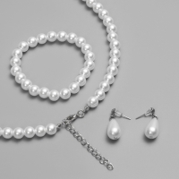 Набор 3 предмета: серьги, бусы, браслет &laquo;Классика&raquo;, цвет белый, 45 см