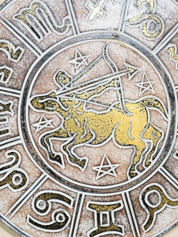 Панно резное МДФ "Стрелец", 30х30х2 см