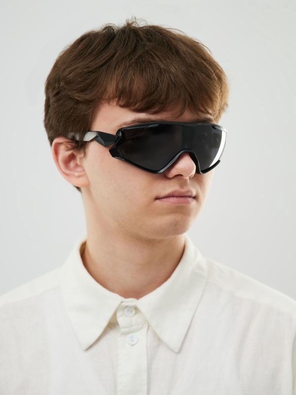 Очки солнцезащитные спортивные, uv 400, ширина 16.6 см, дужка 13.2 см, высота 6.1 см