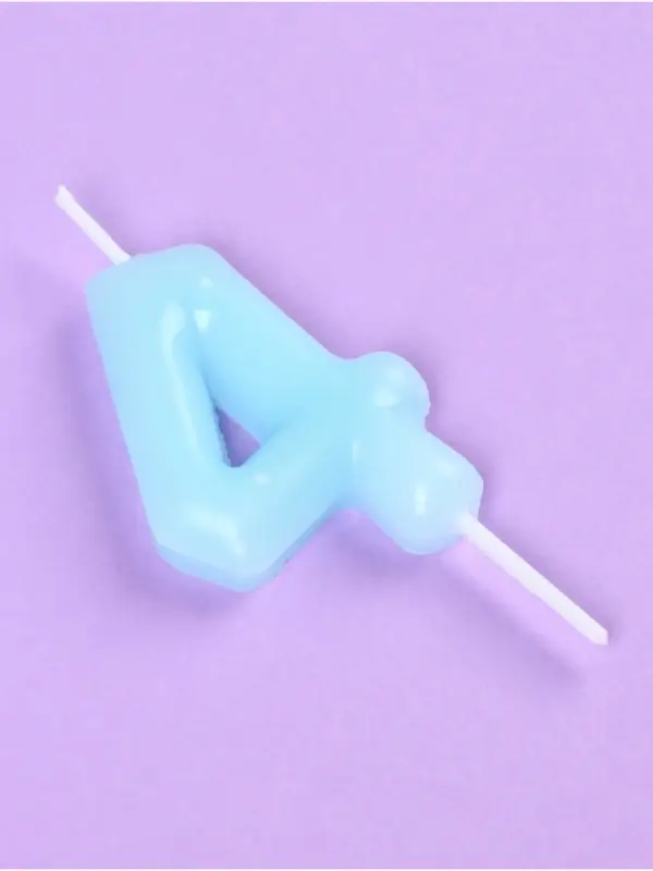 Свеча в торт &laquo;Цифра 4&raquo;, светящаяся голубая, 9 см