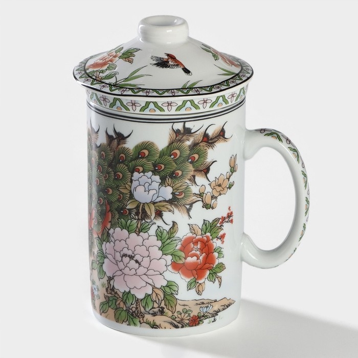 Кружка керамическая с крышкой и ситом &laquo;Цветы&raquo;, 300 мл