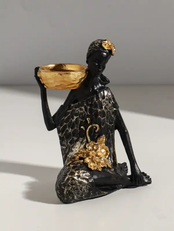Подсвечник полистоун "Африканка в чёрном платье с цветами" с золотом d=4,5 см 11х13х16 см