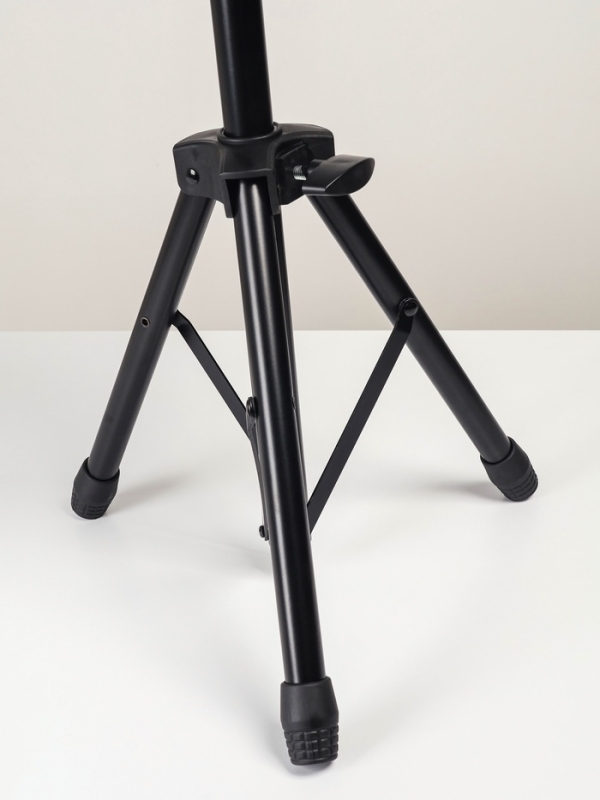 Стул для гитариста/барабанщика с подъемным механизмом