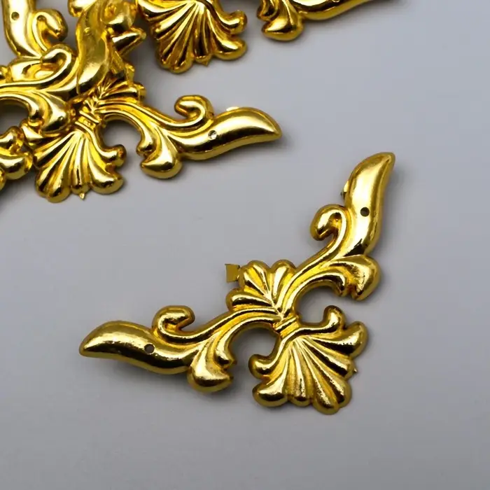 Уголок декоративный "Греция" набор 8 шт 6х6 см