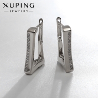 Серьги со стразами XUPING прямоугольник уверенность, цвет белый в серебре Серьги со стразами XUPING прямоугольник уверенность, цвет белый в серебре