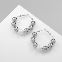 Серьги-кольца &laquo;Бусины&raquo; соединение, цвет белый в серебре