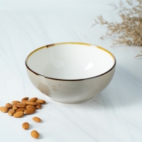 Салатник фарфоровый Magistro &laquo;Церера&raquo;, 1,1 л, 18,5&times;7,5 см, цвет коричневый