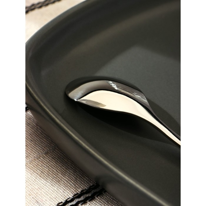 Ложка десертная из нержавеющей стали Magistro &laquo;Перо&raquo;, длина 12,5 см, цвет серебряный