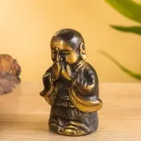 Сувенир бронза "Монах" 5х4х8 см