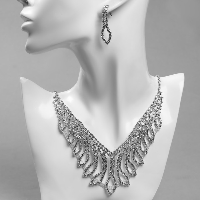 Набор 2 предмета: серьги, колье «Элегия» листья, цвет белый в серебре, 40 см Набор 2 предмета: серьги, колье «Элегия» листья, цвет белый в серебре, 40 см