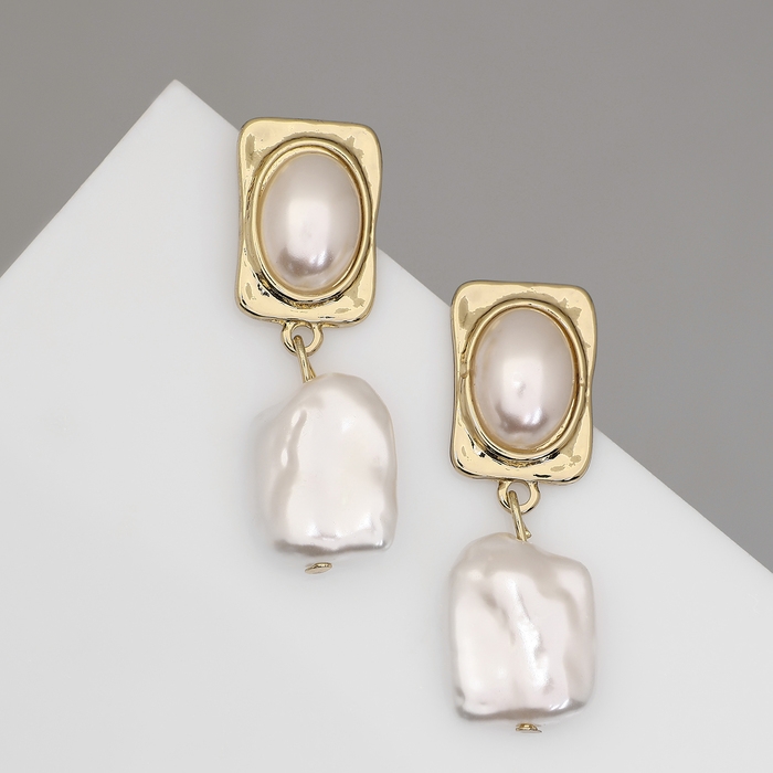 Серьги с жемчугом &laquo;Эксклюзив&raquo; мятый прямоугольник, цвет золото