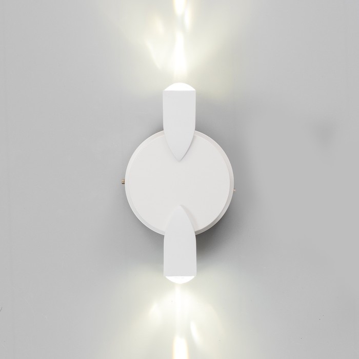 Светильник Светильник "Деко" 2хLED 2Вт 4000К IP66 белый 9,5х4,3х16 см