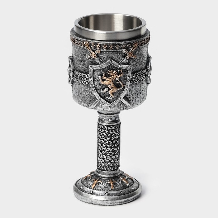 Бокал &laquo;Щит&raquo;, 200 мл, 8&times;19 см, цвет серебряный