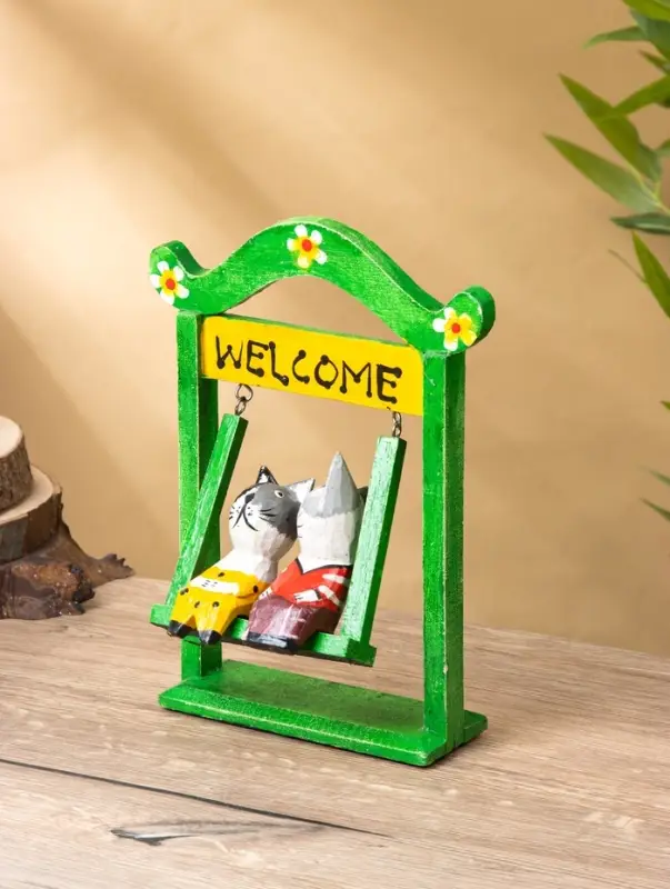 Сувенир интерьерный "Кошечки на качелях" 15х7х25 см, дерево, цв. зелёный