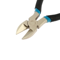 Бокорезы ТУНДРА, никелированные, обрезиненные рукоятки, 160 мм Бокорезы ТУНДРА, никелированные, обрезиненные рукоятки, 160 мм