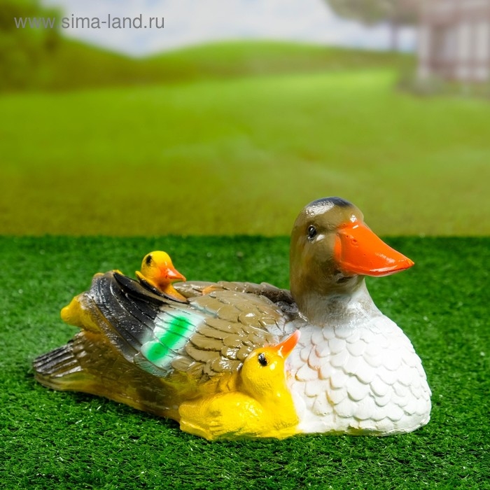 Садовая фигура из гипса «Утка с утятами», 15×32×12 см Садовая фигура из гипса «Утка с утятами», 15×32×12 см