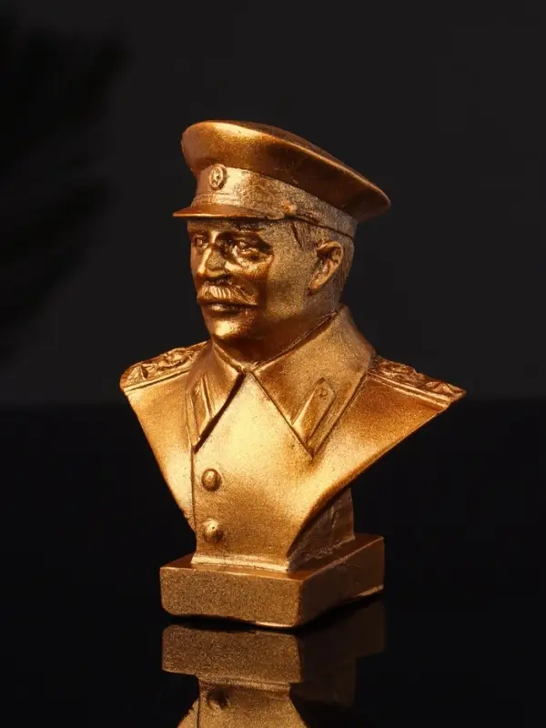 Бюст И.В. Сталин, 10х7х5см, бронза