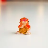 Фигурка полистоун &laquo;Тигр силач с золотой монетой&raquo;, 3&times;1.5&times;2.7 см, МИКС