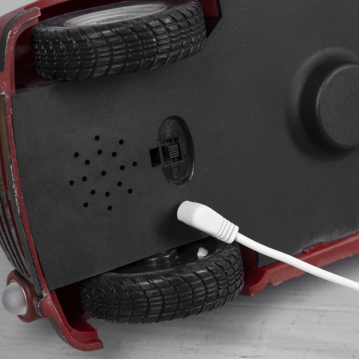 Светодиодная фигура &laquo;Машина с эльфами&raquo; 28 &times; 17 &times; 12 см, пластик, батарейки ААх3 (не в комплекте), USB, свечение тёплое белое