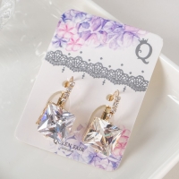 Серьги «Циркония» мини, квадрат, цвет белый в золоте Серьги «Циркония» мини, квадрат, цвет белый в золоте