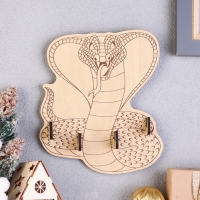 Новый год. Ключница с символом года "Кобра 2025", 14 х 16 х 3 см Новый год. Ключница с символом года "Кобра 2025", 14 х 16 х 3 см