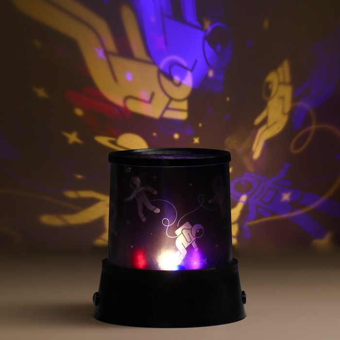 Ночник &laquo;Космонавты&raquo;, 11,7 х 10,8 см