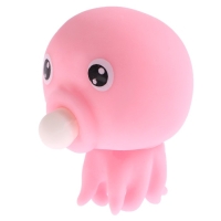 Мялка &laquo;Осьминог&raquo; надувает шарик