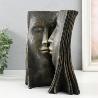 Сувенир полистоун "Влюблённые в страницах книги" под металл 20,4х11,7х22,2 см Сувенир полистоун "Влюблённые в страницах книги" под металл 20,4х11,7х22,2 см