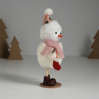 Сувенир текстиль "Снеговик в розовом шарфике, с носочком" 11х7х17,3 см Сувенир текстиль "Снеговик в розовом шарфике, с носочком" 11х7х17,3 см