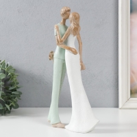 Сувенир полистоун "Влюблённые. Поцелуй" бело-зелёный 15,5х6х29,5 см Сувенир полистоун "Влюблённые. Поцелуй" бело-зелёный 15,5х6х29,5 см