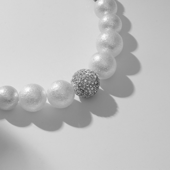 Бусы &laquo;Жемчуг&raquo; с шамбалой, бусины №8, 16, цвет белый в серебре, 38 см