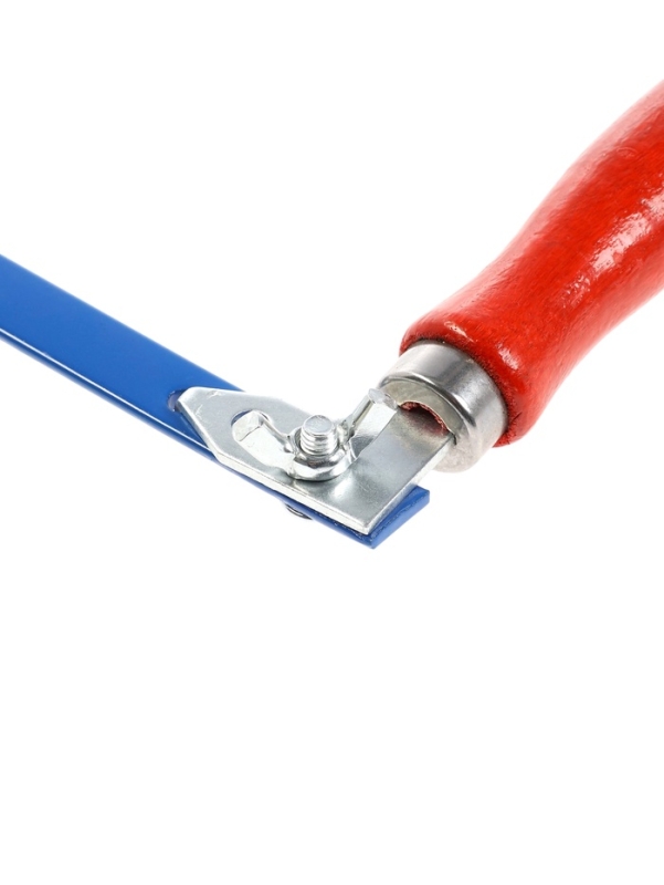 Лобзик ручной ТУНДРА, деревянная рукоятка, пилки 130 мм, высота 260 мм