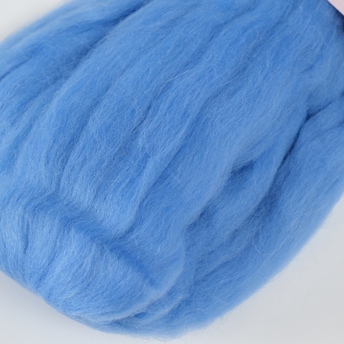 Шерсть для валяния 100% тонкая шерсть 50гр (15-Т.Голубой) Шерсть для валяния 100% тонкая шерсть 50гр (15-Т.Голубой)
