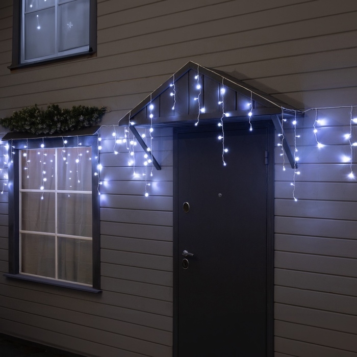 Гирлянда &laquo;Бахрома&raquo; 12 &times; 0.7 м, IP44, УМС, белая нить, 240 LED, свечение белое, мерцание, 220 В