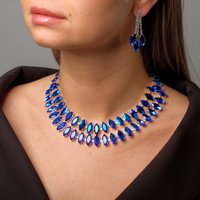 Набор 2 предмета: серьги, колье &laquo;Торжество&raquo; лепестки в 2 ряда, цвет бело-синий в серебре, 40 см