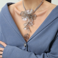 Колье &laquo;Цветок&raquo; распустившийся, цвет серебро, 40 см