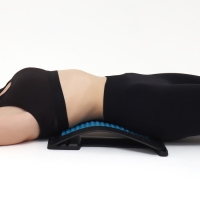 Массажёр для спины, трёхуровневый, 38 &times; 25 &times; 4 см, цвет синий