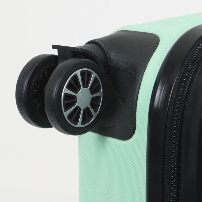 Чемодан малый 36 л (S), «Фабрика КАРТЕКС», отдел на молнии, кодовый замок, 4 колеса, цвет мятный Чемодан малый 36 л (S), «Фабрика КАРТЕКС», отдел на молнии, кодовый замок, 4 колеса, цвет мятный